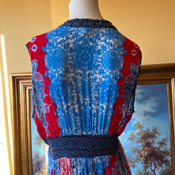 BILA Colorful Maxi Dress - Picture 4 of 5